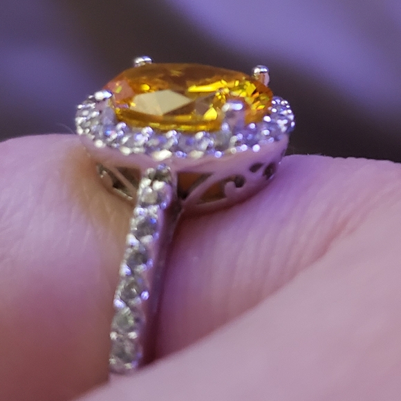 QVC Diamonique canary oval stone w/halo setting - Picture 12 of 16